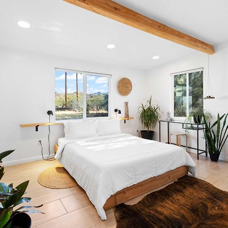 The Zen - Outdoor Shower, Gas Fireplace, Walkable To Shops & Restaurants โจชัวทรี ภายนอก รูปภาพ