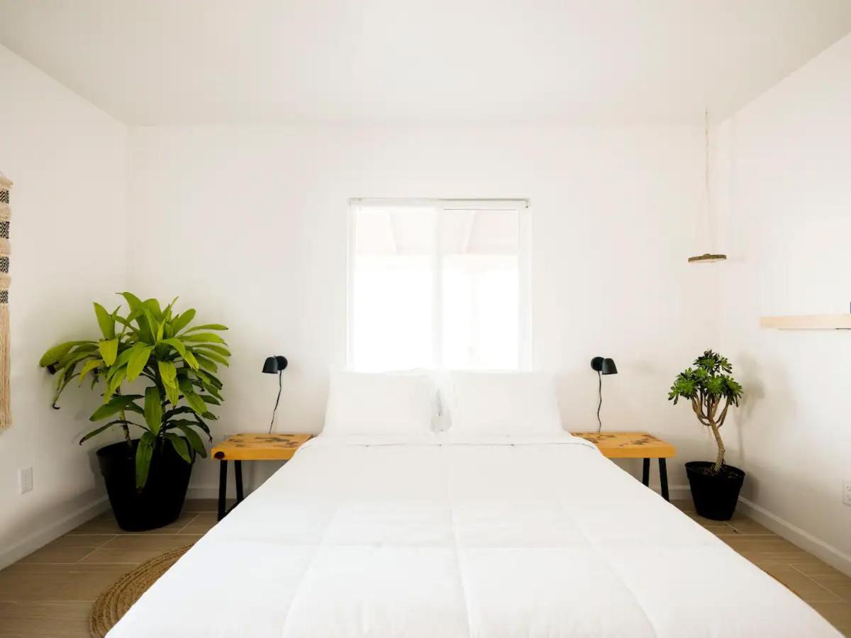 The Zen - Outdoor Shower, Gas Fireplace, Walkable To Shops & Restaurants โจชัวทรี ภายนอก รูปภาพ