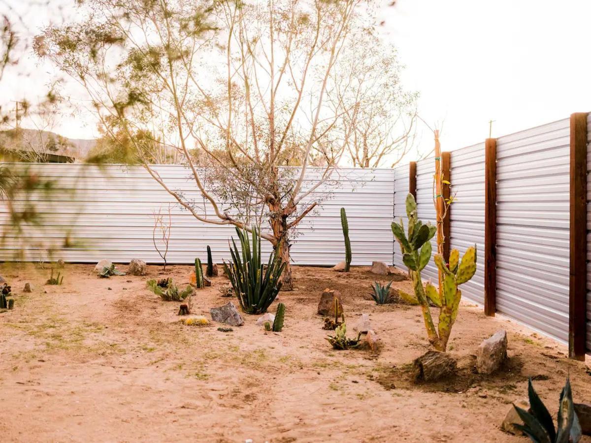 The Zen - Outdoor Shower, Gas Fireplace, Walkable To Shops & Restaurants โจชัวทรี ภายนอก รูปภาพ